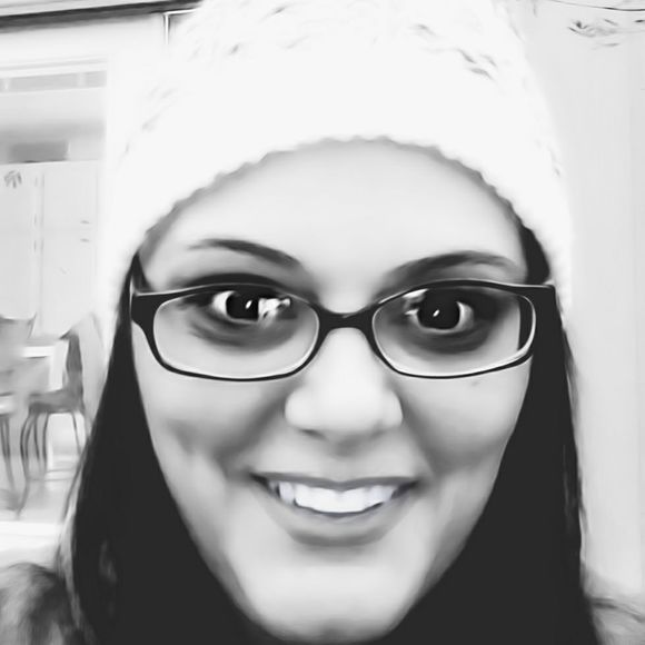 Bundles + Offers = Happy You & Happy Me 😚 - Picture 2 of 3